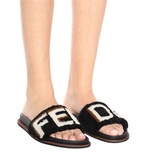 fendi slides with fur